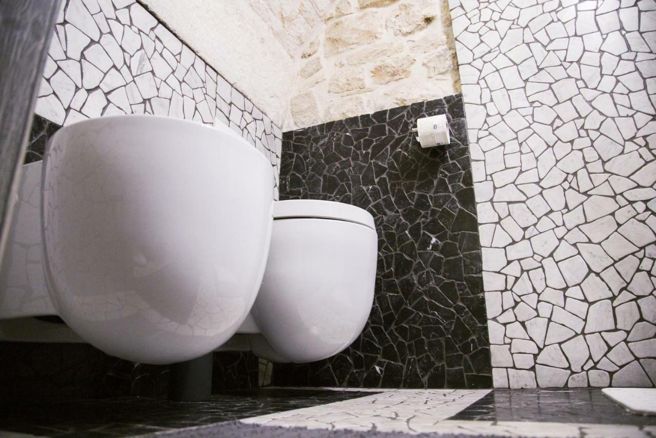 Hotel Vico Santa Maria à Putignano Extérieur photo
