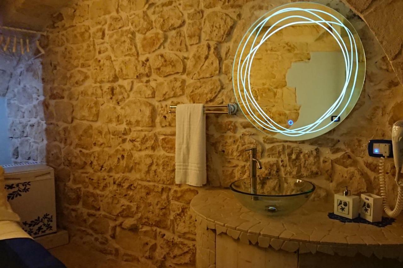 Hotel Vico Santa Maria à Putignano Extérieur photo